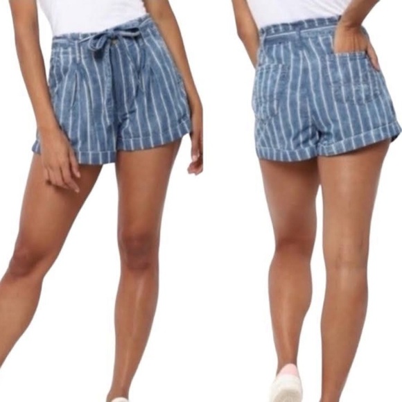 American Eagle Outfitters Pants - American Eagle Women's Stripped Denim Paper Bag Waist with Tie Belt Shorts - 6